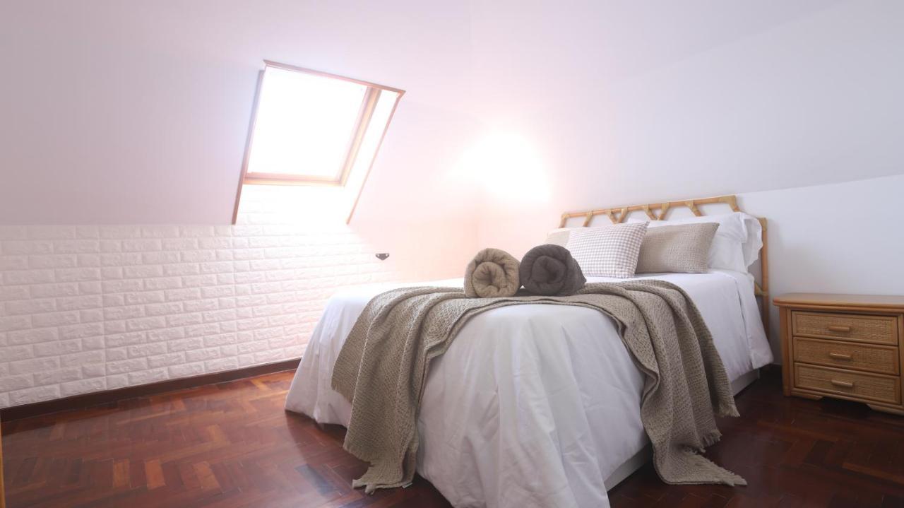 Atico Laxe Grande Apartment A Guarda Exterior photo