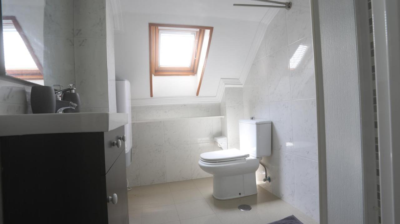 Atico Laxe Grande Apartment A Guarda Exterior photo